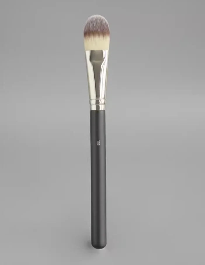 Lot pièce maquillage professionnel pour femme